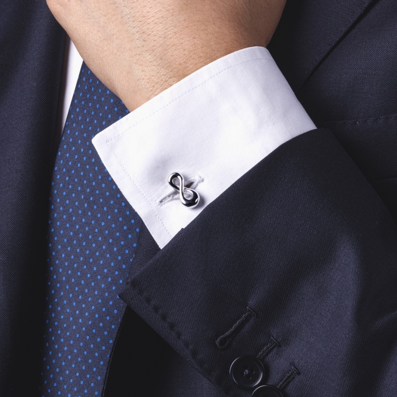 Infinity Cufflinks Cuffs were originally worn with silk | Alex Jona