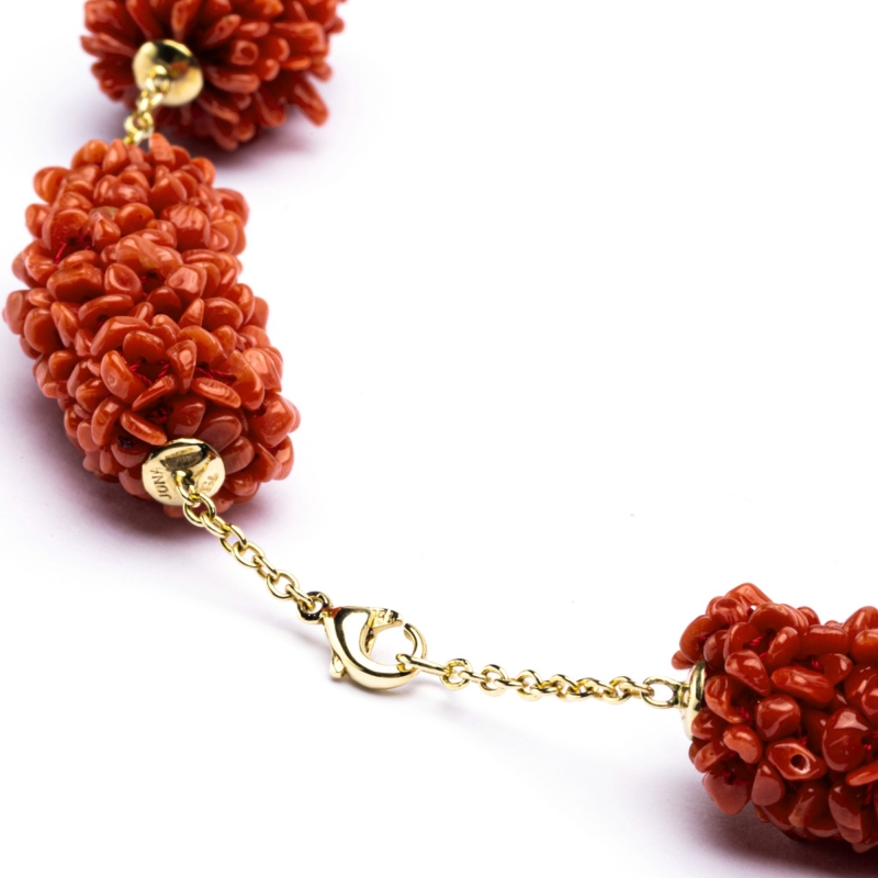 Collana Pompon