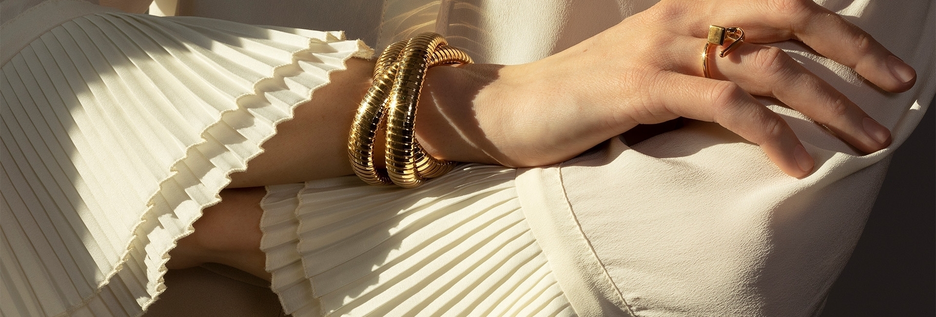 18k Gold bracelets - Alex Jona Jewelry